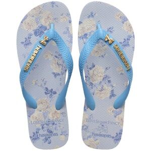 New with tags LoveShackFancy Everblooming Rosettes Top Flip Flops size 13C/1Y